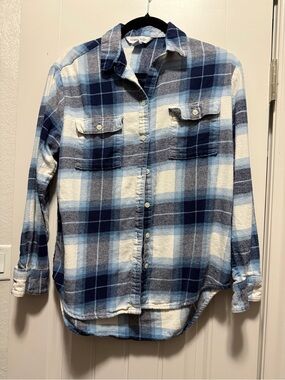 Old Navy Blue and White Plaid Button-Down Shirt